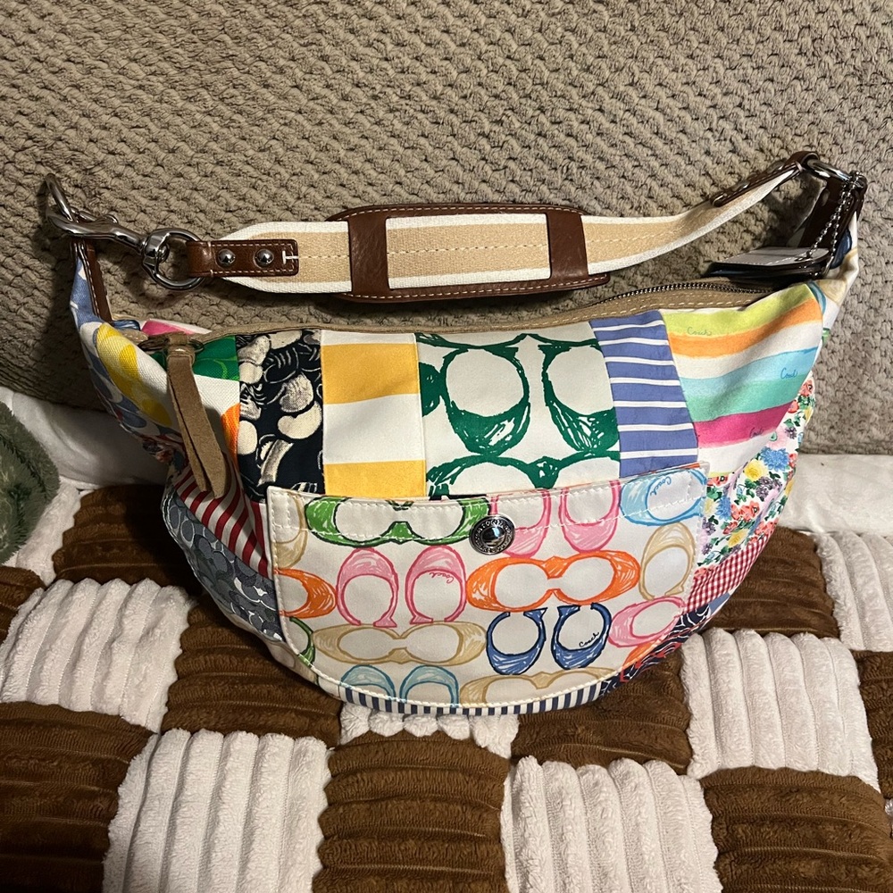 Coach Vintage Signature Patchwork Hobo EUC!
